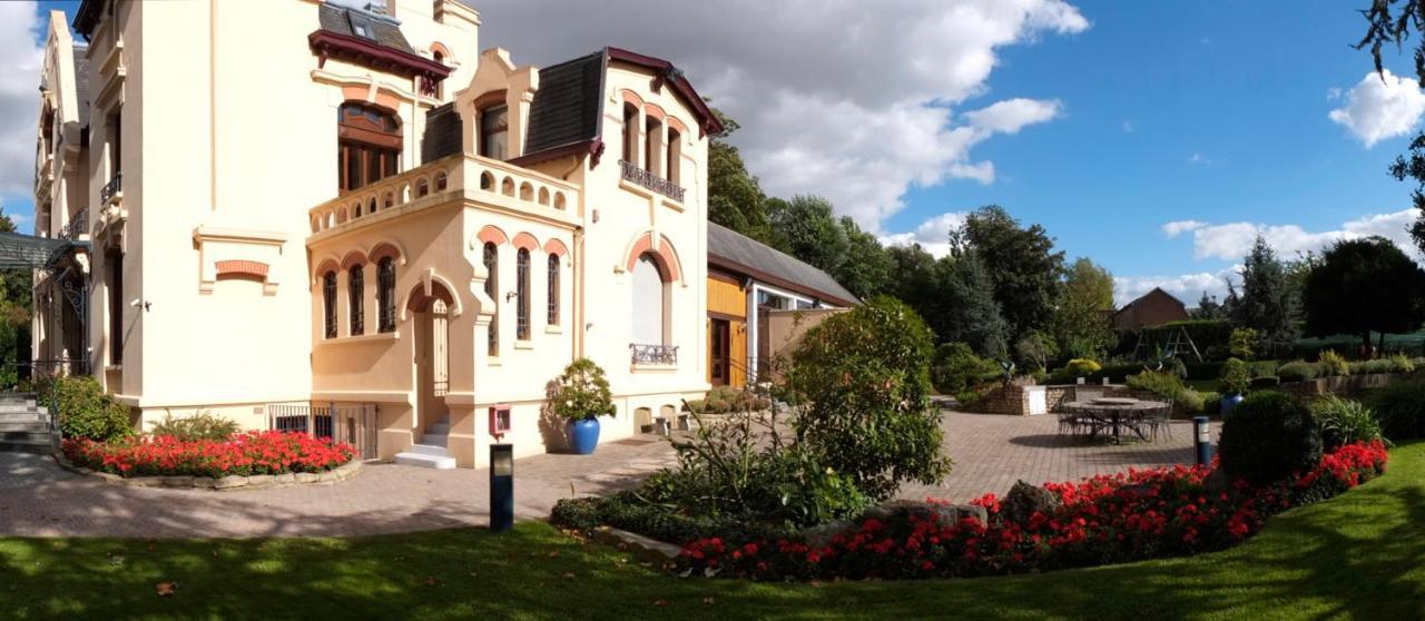 Le Manoir De La Mantille Caudry Zewnętrze zdjęcie