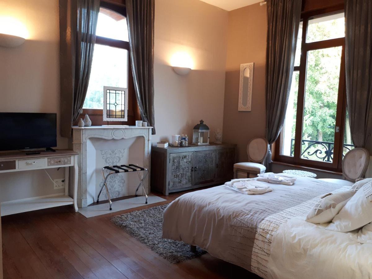 Le Manoir De La Mantille Caudry Zewnętrze zdjęcie