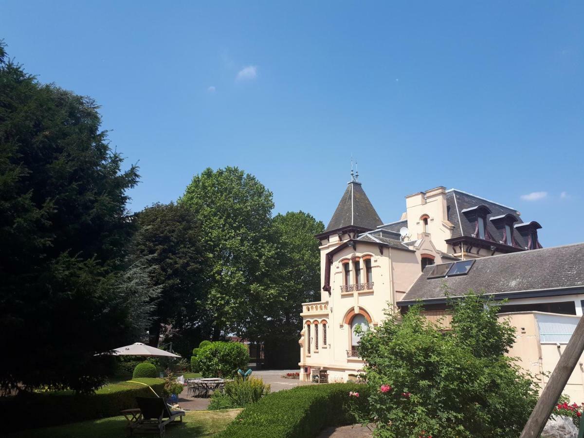 Le Manoir De La Mantille Caudry Zewnętrze zdjęcie
